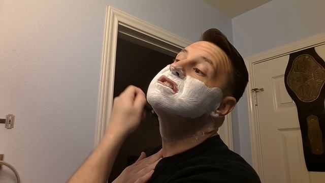 SOTD: Gillette Rubie Use #3 w/ The Assassin & Stirling "Iced Pineapple" смотреть онлайн