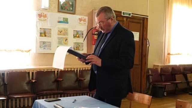 В Грязном депутаты заслушали отчёт главы местной администрации смотреть онлайн