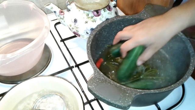 Огурцы маринованные со сливой смотреть онлайн