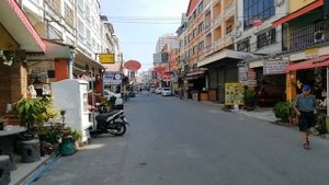 Паттайя, масляный массаж.