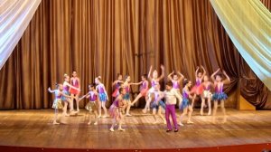 Школа Балакирева, танец Твист.