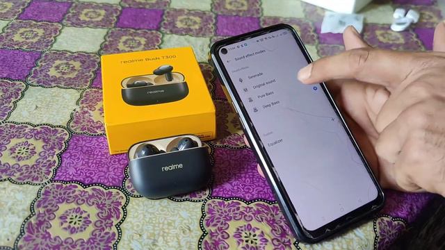 Unboxing Realme Buds T300