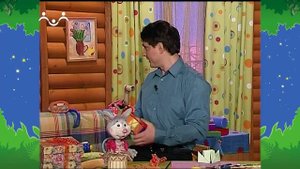 Вечер в Шишкином Лесу. Быт. Красные узелки