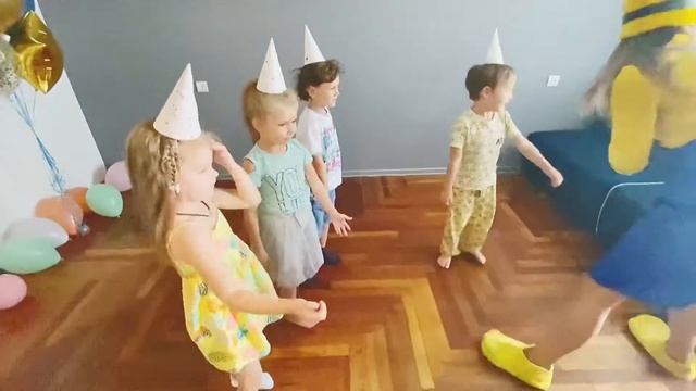 День рождения 6 летие, бумажное шоу