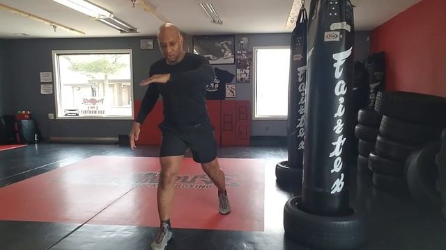 KappaGuerra FootWork: 1 Capoeira Ginga (swing) смотреть онлайн