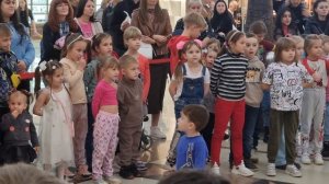 Вероника, Дед Мороз и Снегурка в ТЦ "Красная Площадь"!