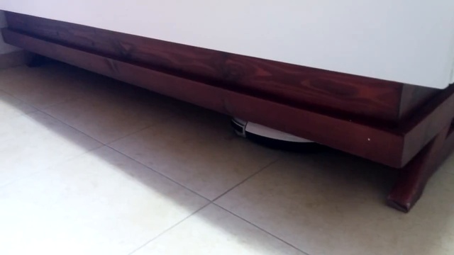 робот пылесос смотреть онлайн