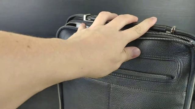 Мужская вертикальная сумка из натуральной кожи Hight Touch 119055 loedoria смотреть онлайн