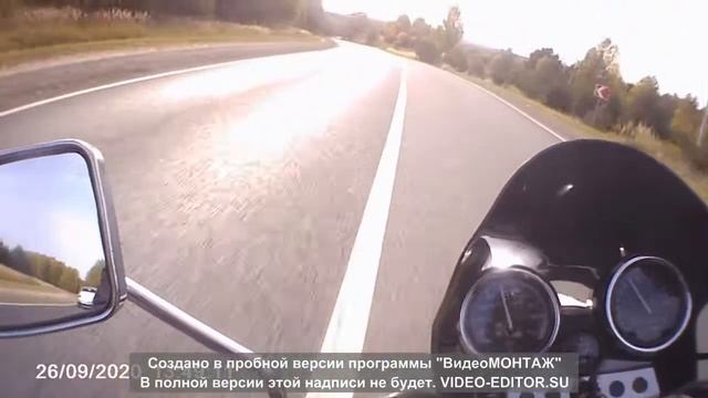 Поездка в деревню на Honda CB 400 смотреть онлайн