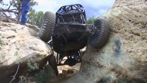 Багги на реальном бездорожье (нарезка). Off-road buggy (sliced)