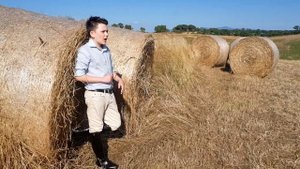 Русское поле