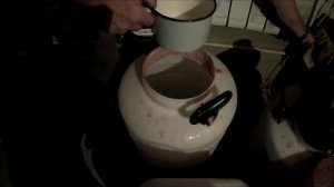 Приготовление вина из вишни в домашних условиях. Часть 2. Удаление мезги и твердых осадков.