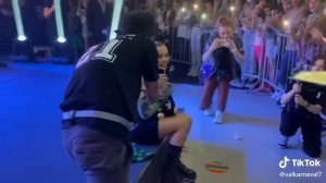 Валя Карнавал на съёмках клипа "Глупенькая девочка".