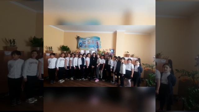 Поздравление для мам с праздником 8 Марта! 4 "в" класс.2023г. смотреть онлайн