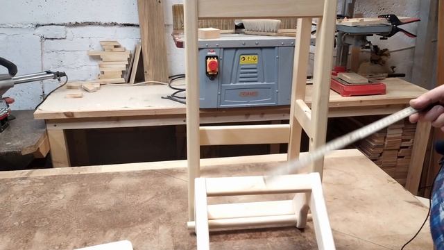 Табурет со ступенькой. Удачная конструкция проверенная временем смотреть онлайн