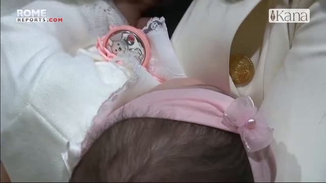 Крещение младенцев в Сикстинской капелле смотреть онлайн