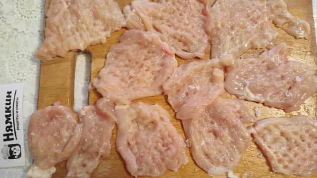 Мясо по-французски с курицей, картошкой и помидорами