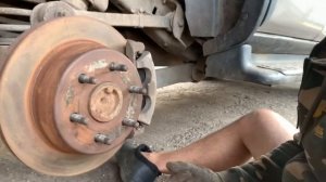 Замена тормозных дисков на Chevrolet Tahoe 800 I Тахо 800 обслуживание суппортов