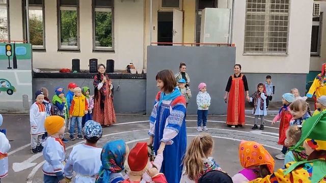 Осенняя ярмарка или куда сбыть урожай МОУ СОШ 31 Подольск смотреть онлайн