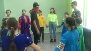 Игра Яша и Маша