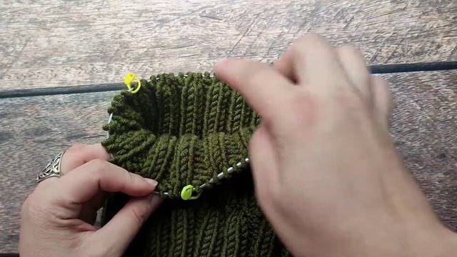 Мастер-класс Шапка резинкой 2*2, шапка для начинающих, пошаговое описание, острое закрытие макушки смотреть онлайн