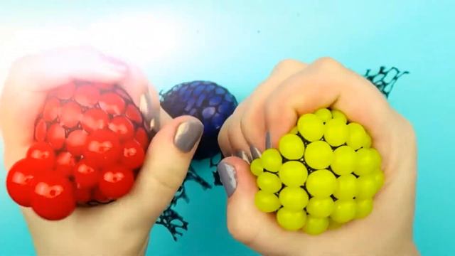 ЧТО ВНУТРИ АНТИСТРЕССА [РЕЖИМ ИГРУШКИ АНТИСТРЕСС И СМОТРИМ]