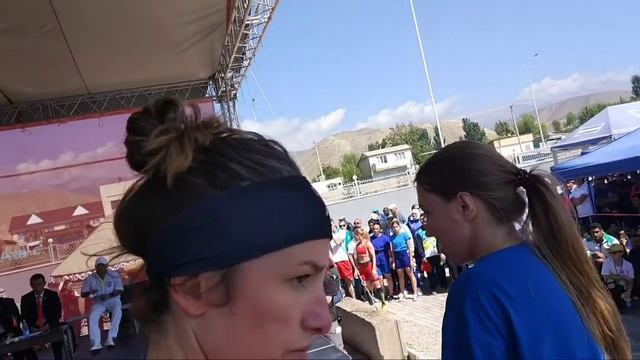 Мас-рестлинг. Всемирные игры кочевников смотреть онлайн