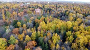 Здание Арсенала в Александровском парке