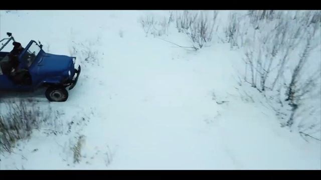 Джип вездеход 4х4 Спарка таскает санки! смотреть онлайн