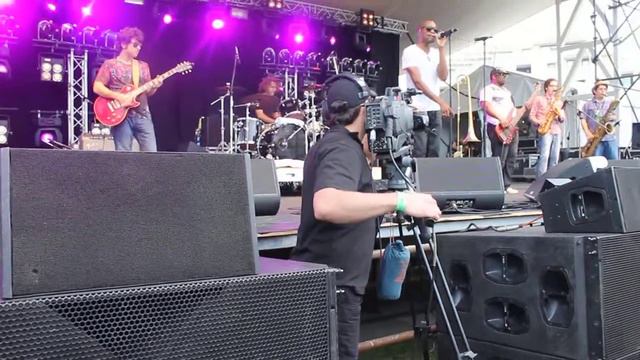 Trombone Shorty - show me something beautiful смотреть онлайн