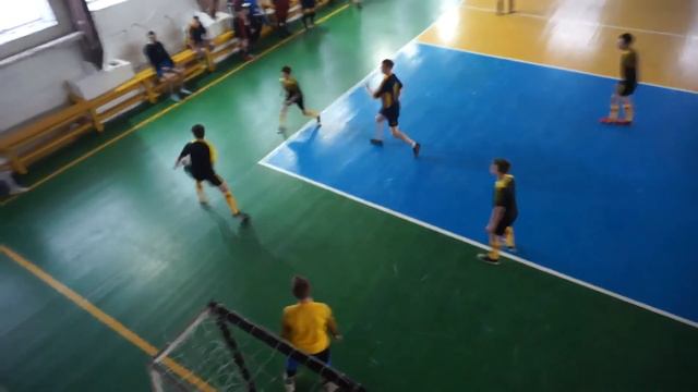 Футзал 2019. Луза ("Парма") - Лальск (Юноши) . Районный турнир в СК "Старт" п. Лальск. 07. 12. 201 смотреть онлайн