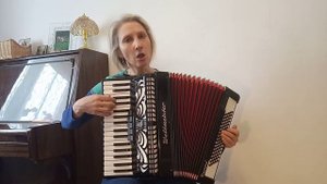 Песня Вышла курочка гулять