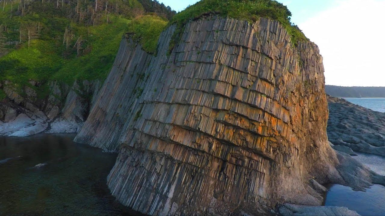 мыс столбчатый остров кунашир