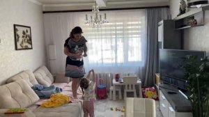 59__Переезд_из_РК_в_РФ._Как_засолить_селедку_в_банке._Ужин._Люстру_собрали_!_Купили_дом_в_Сибири_!