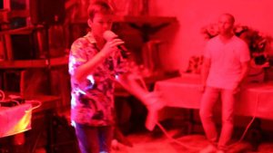 ОФИГЕННО сын спел ДЛЯ МАМЫ в ДЕНЬ ее РОЖДЕНИЯ Прокидайся Україно