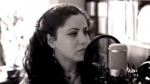 Emel Mathlouthi - Ma Katlou Had - Who Killed Him  [Tribute to Chokri Belaid] - YouTube