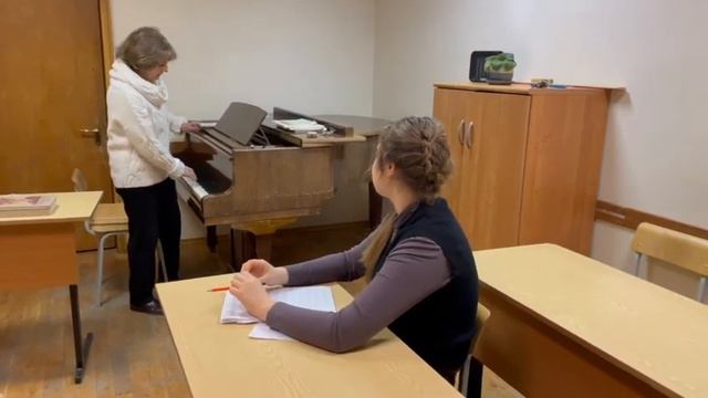 Мастер-класс по теоретическим дисциплинам у Лембергс Софьи смотреть онлайн