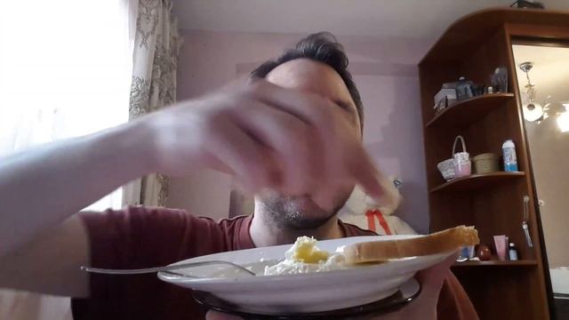 MUKBANG. КУШАЮ ЯИЧНИЦУ ЖАРЕНУЮ НА САЛЕ смотреть онлайн