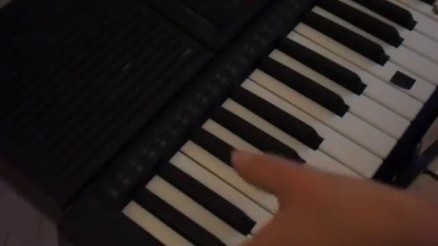 Синтезатор.Играем аккордами.