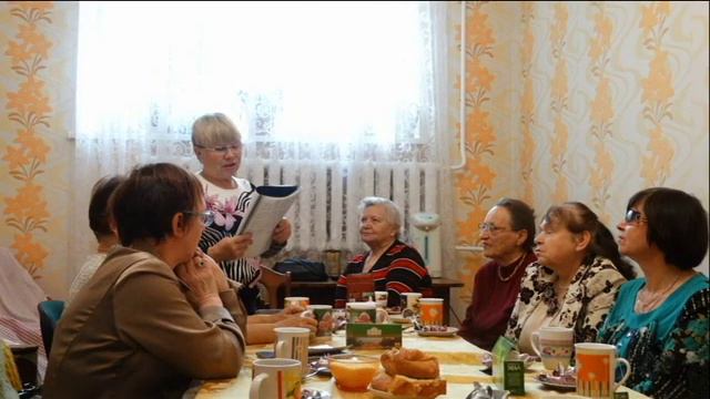 Иггорь Саруханов Дорогие мои старики смотреть онлайн