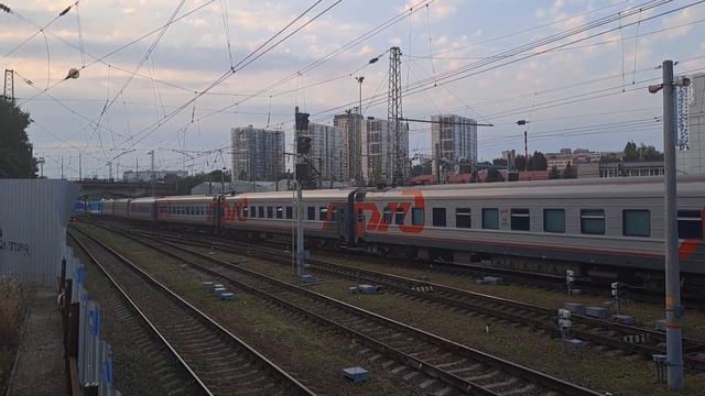 ЭП1М-532 с поездом №135 Махачкала - Санкт-Петербург смотреть онлайн