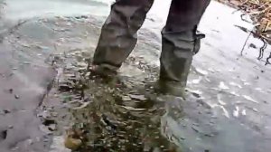 MSV. Pass on flooded old railways & current leakage check my DEMAR 3190 PVC grand waders.