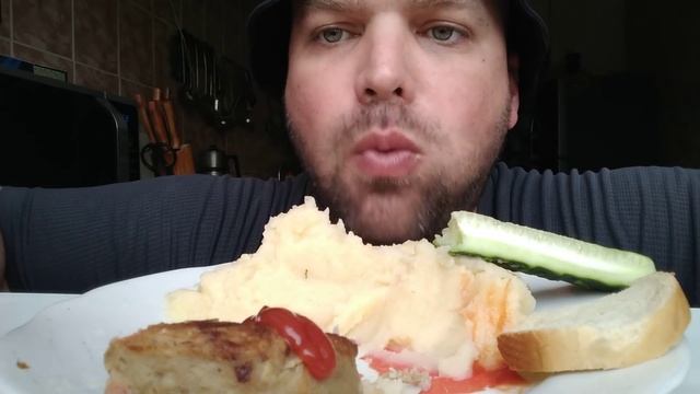 МУКБАНГ ПЮРЕ И КОТЛЕТЫ  | MUKBANG Mashed potatoes and cutlets | 먹방 смотреть онлайн