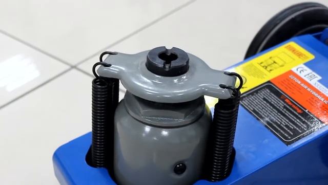 Домкрат подкатной 22 тонны NORDBERG N3322L пневмогидравлический смотреть онлайн