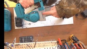 Аккумуляторная цепная пила, Макита? (Китай)