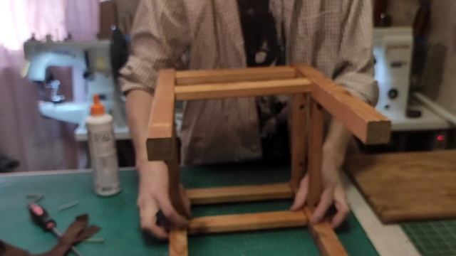 Как вылечить жидкий стул с помощью резинки от трусов и хорошего клея?! смотреть онлайн