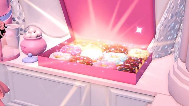 Что же находиться в учительской комнате? Как туда попасть? +сундук на 3к | Роял Хай || Royale High смотреть онлайн