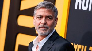 «Что они пьют??»: Топ-5 актеров, которые не стареют