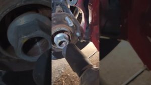 Replace wheel hub/hub bearing. infiniti q50 red sport.