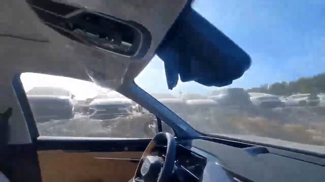 Boyue L 2.0T Ultimate Edition 2023г смотреть онлайн